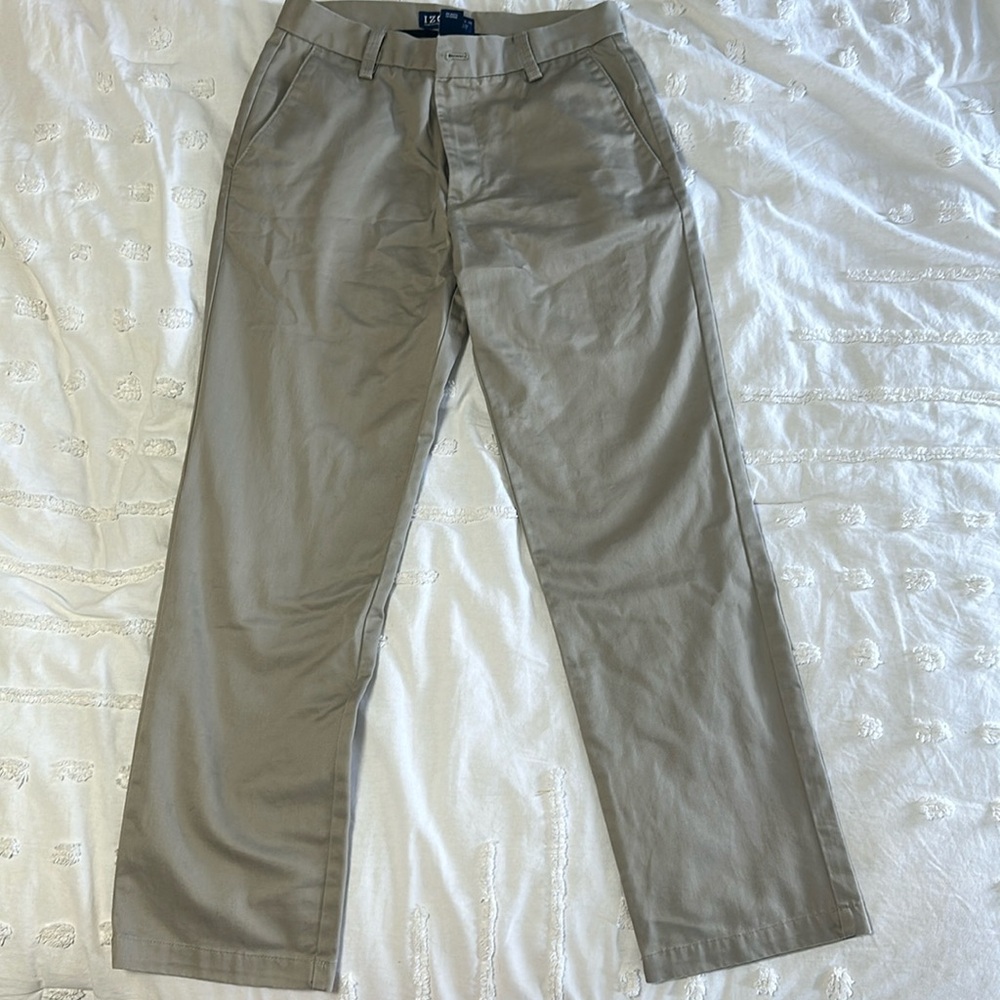 Izod chino pants khaki